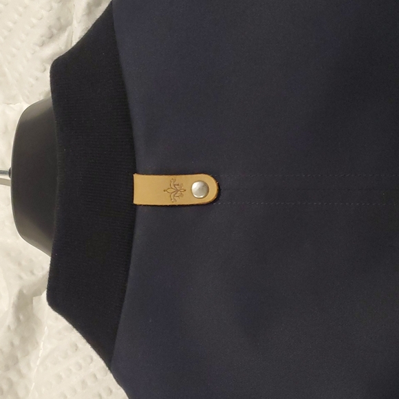 Mackage bomber style jacket size 42 Large - Picture 6 of 9